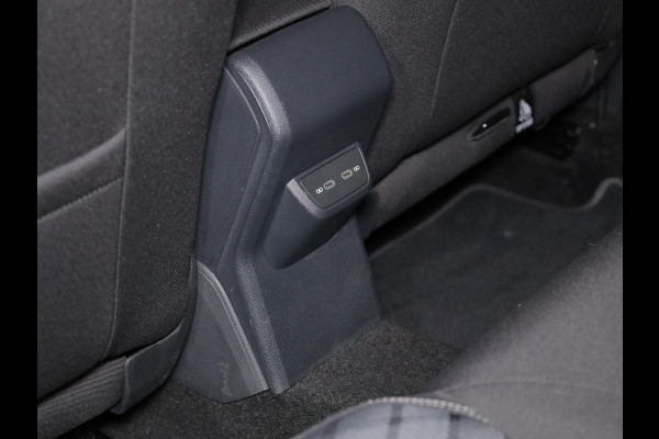 Volkswagen Polo 1.0 TSI R-Line Pano-dak| Navi| 17'LM-velgen| digital display