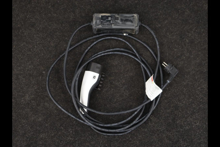 Kia Sportage 1.6 T-GDI Plug-in Hybrid AWD GT-PlusLine | Panoramadak | Stoelventilatie | 360 Camera | Adaptive cruise | Leder/Alcantara | Carplay | Memory | Digital Cockpit | Keyless | PHEV