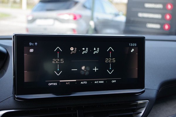 Peugeot 3008 1.2 PureTech 130 PK Automaat GT, LED, Camera, Carplay