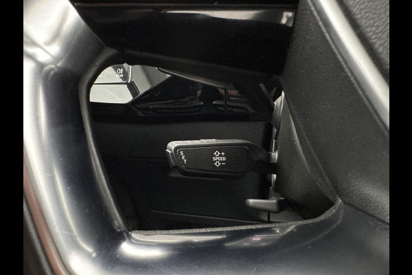 Audi e-tron 50 Quattro *ELECTRO-MOTOR AUDIBLE* Launch edition 71 kWh [ 3-Fase ] {SOH-100%} (INCL-BTW) Aut. *FULL-LED | DIGI-COCKPIT | NAVI-FULLMAP | HEATED-COMFORTSEATS | KEYLESS | AUDI-SOUND | SHIFT-PADDLES | ECC | PDC | CRUISE | 20''ALU*