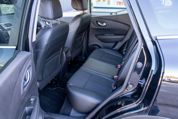 Renault Kadjar 1.2 TCe Intens|Prijs rijklaar incl 12 mnd garantie| trekhaak Navi Led Blindspot