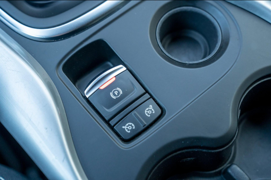 Renault Kadjar 1.2 TCe Intens|Prijs rijklaar incl 12 mnd garantie| trekhaak Navi Led Blindspot