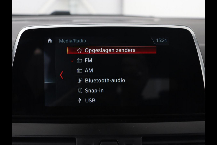 BMW 2 Serie Active Tourer 218i High Executive | Leder | Stoelverwarming | Harman/Kardon | Trekhaak | Navigatie | Full LED | Climate control | Parkeerhulp | Cruise control