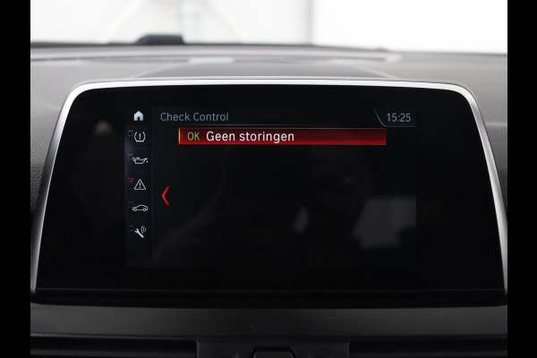 BMW 2 Serie Active Tourer 218i High Executive | Leder | Stoelverwarming | Harman/Kardon | Trekhaak | Navigatie | Full LED | Climate control | Parkeerhulp | Cruise control