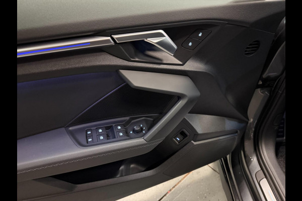 Audi A3 Limousine 35 TFSI 2X S-LINE BLACK-LINE V-COCKPIT/NAVI/DAB/CARPLAY/ECC/PDC/CRUISE///