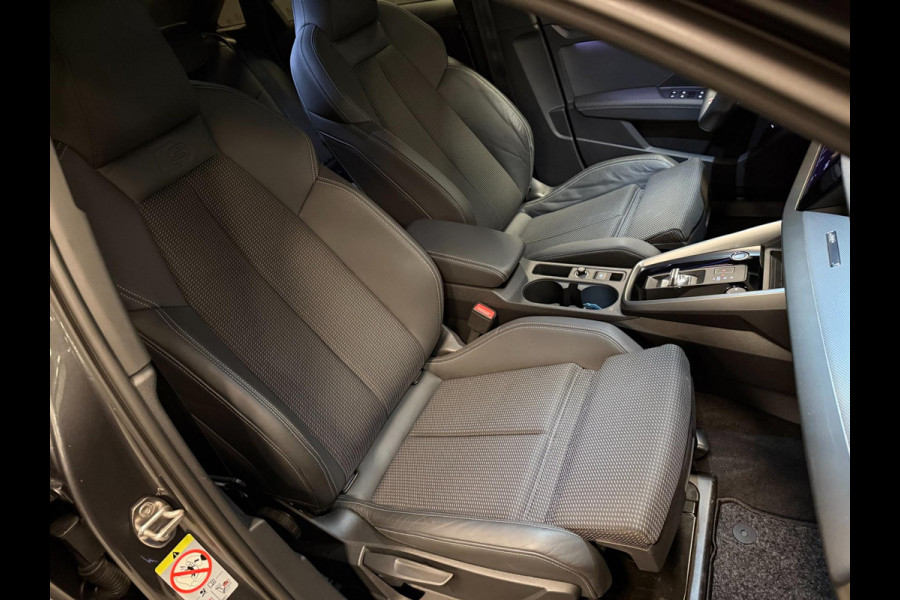 Audi A3 Limousine 35 TFSI 2X S-LINE BLACK-LINE V-COCKPIT/NAVI/DAB/CARPLAY/ECC/PDC/CRUISE///