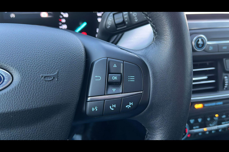 Ford FOCUS Wagon 1.0 EcoBoost Titanium Business | Trekhaak | Adaptieve cruise control | Winter Pack | All Seasons