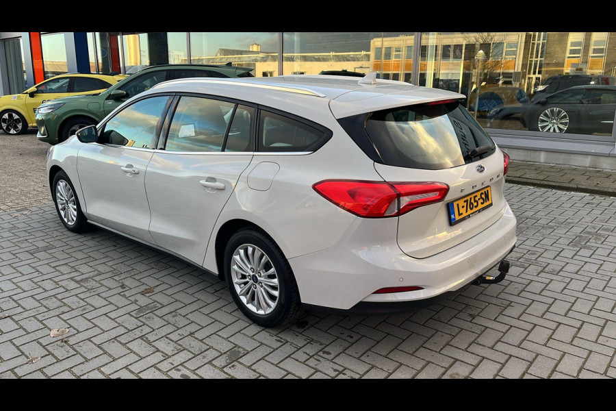 Ford FOCUS Wagon 1.0 EcoBoost Titanium Business | Trekhaak | Adaptieve cruise control | Winter Pack | All Seasons