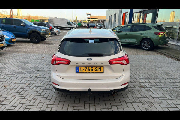 Ford FOCUS Wagon 1.0 EcoBoost Titanium Business | Trekhaak | Adaptieve cruise control | Winter Pack | All Seasons