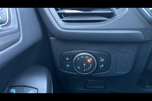 Ford FOCUS Wagon 1.0 EcoBoost Titanium Business | Trekhaak | Adaptieve cruise control | Winter Pack | All Seasons