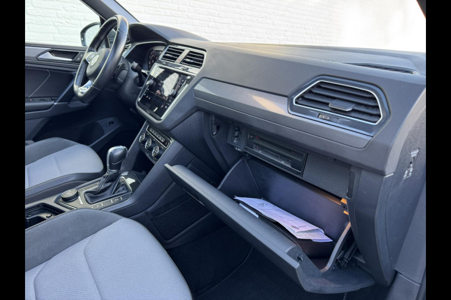 Volkswagen Tiguan 1.4 TSI 4Motion Highline Business R Automaat LED Clima Cruise Apple / Android Elektrisch bedienbaar panoramadak