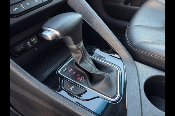 Kia Niro 1.6 GDi Hybrid BusinessLine Automaat | Elektrische Geheugenstoelen | Leder | Camera | Cruise | Sensoren | Stoelverwaming & Verkoeling |
