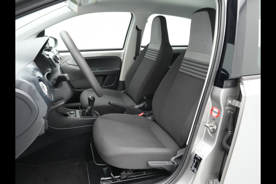 Volkswagen up! 1.0 BMT 60pk move up! Airco Dab Verwarmde spiegels Regensensor ARGON 259