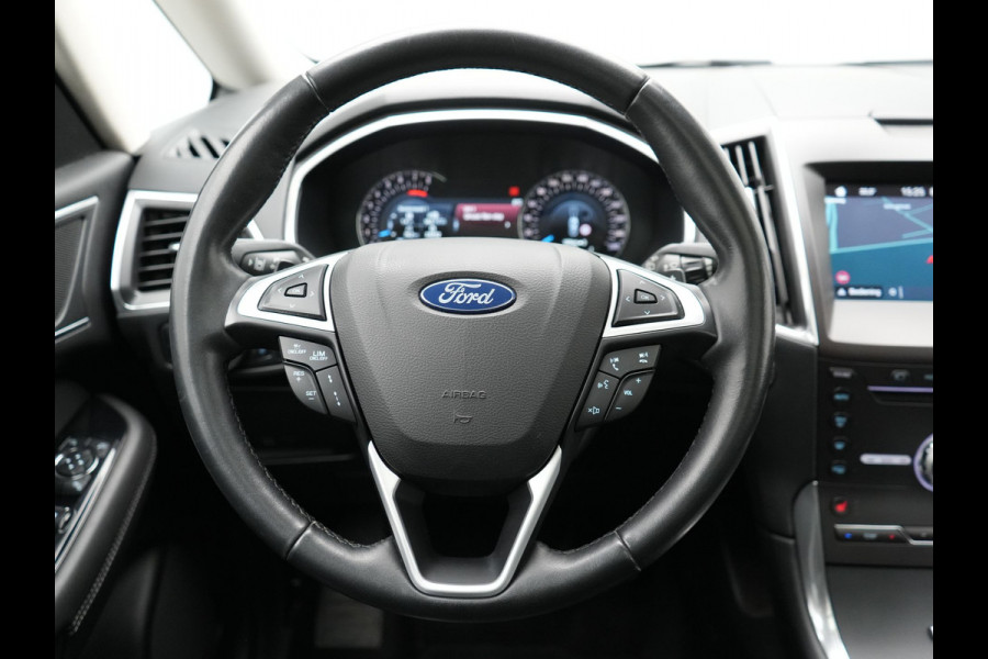 Ford Galaxy 2.0 Titanium 7-Persoons 241pk Dealer O.H. | Trekhaak Afn. | Panodak | Adaptive Cruise | Camera | Alcantara Sportstoelen Memory & Vewarmd | LED Koplampen | Keyless | Blis | Navigatie | DAB |