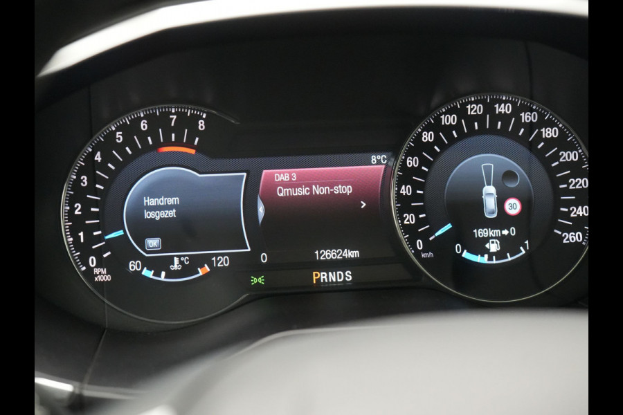 Ford Galaxy 2.0 Titanium 7-Persoons 241pk Dealer O.H. | Trekhaak Afn. | Panodak | Adaptive Cruise | Camera | Alcantara Sportstoelen Memory & Vewarmd | LED Koplampen | Keyless | Blis | Navigatie | DAB |