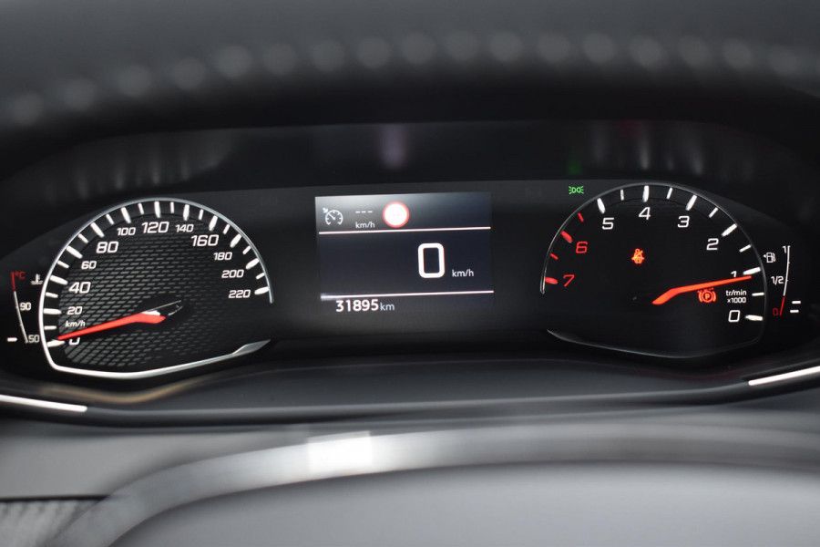 Peugeot 208 1.2 PureTech 100PK Aut. Allure Pack | Carplay | Camera | Cruise | Stoelverw. | Incl. garantie