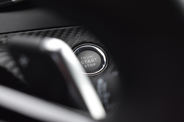 Peugeot 208 1.2 PureTech 100PK Aut. Allure Pack | Carplay | Camera | Cruise | Stoelverw. | Incl. garantie