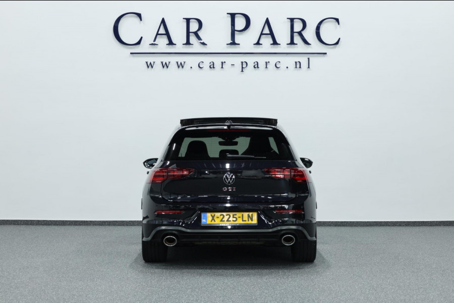 Volkswagen Golf 2.0 TSI GTI Clubsport 301+PK LED+IQ/PANO/HALF LEER+ALCANTARA+S.VERWARMING/19"/CAM/LINE/ACC/ECC/12 MND GARANTIE!