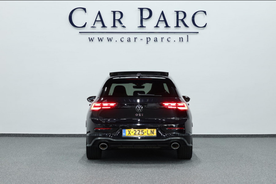 Volkswagen Golf 2.0 TSI GTI Clubsport 301+PK LED+IQ/PANO/HALF LEER+ALCANTARA+S.VERWARMING/19"/CAM/LINE/ACC/ECC/12 MND GARANTIE!