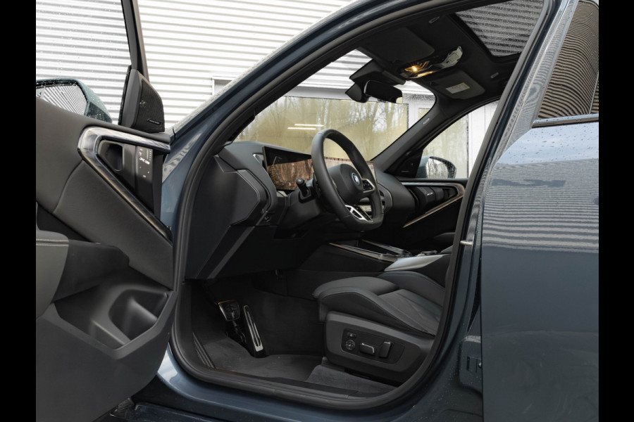 BMW X3 30e xDrive M-Sport Pro - Pano - ACC - Trekhaak - Stuurwiel Verwarmd