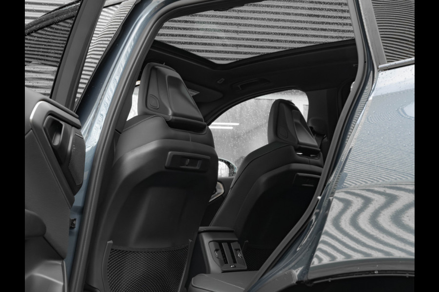 BMW X3 30e xDrive M-Sport Pro - Pano - ACC - Trekhaak - Stuurwiel Verwarmd