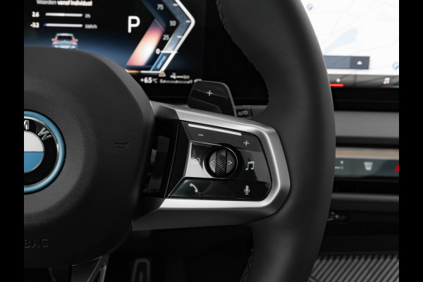 BMW X3 30e xDrive M-Sport Pro - Pano - ACC - Trekhaak - Stuurwiel Verwarmd