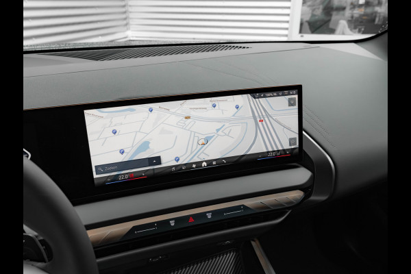 BMW X3 30e xDrive M-Sport Pro - Pano - ACC - Trekhaak - Stuurwiel Verwarmd