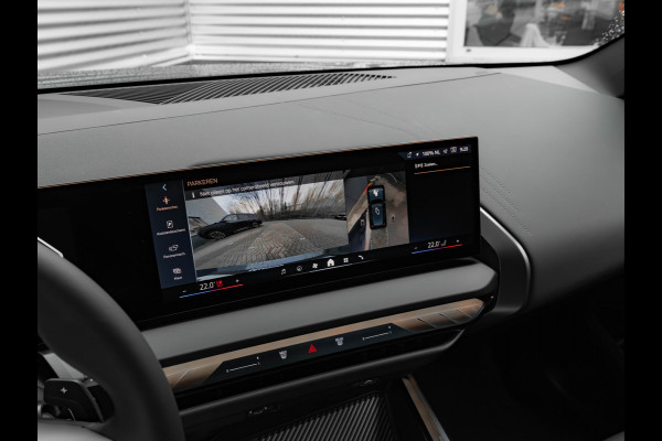 BMW X3 30e xDrive M-Sport Pro - Pano - ACC - Trekhaak - Stuurwiel Verwarmd