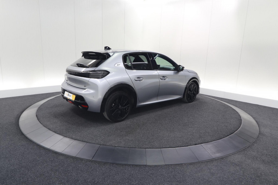 Peugeot 208 PureTech 100 GT Dark Edition | Camera | Navigatie | Apple Carplay | Parkeersensoren