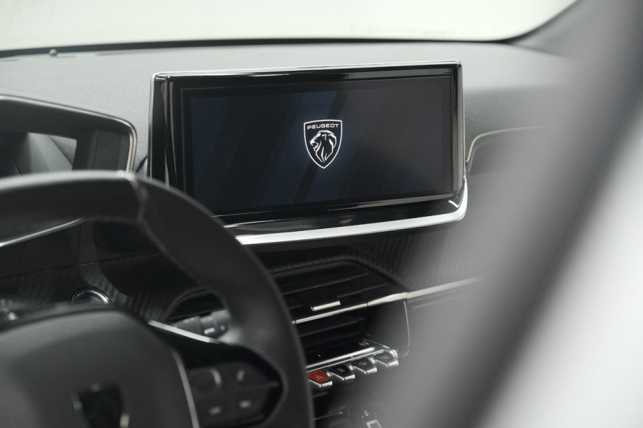 Peugeot 208 PureTech 100 GT Dark Edition | Camera | Navigatie | Apple Carplay | Parkeersensoren