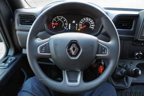 Renault Master T35 2.3 dCi 165PK Dubbel lucht Meubelbak + laadklep nr. V104 | Airco | Cruise | Navi