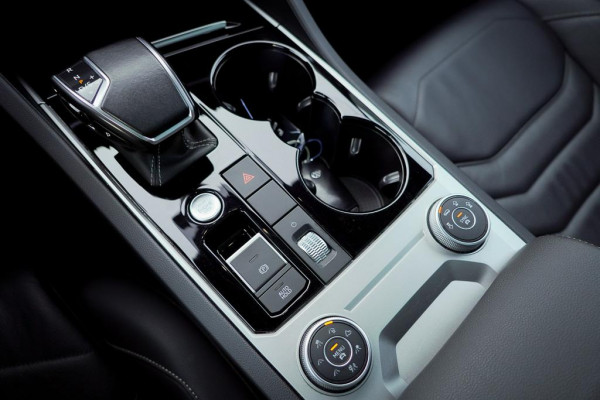 Volkswagen Touareg 3.0 TSi 4MOTION R / Pano / Luchtvering / Incl BTW / ACC