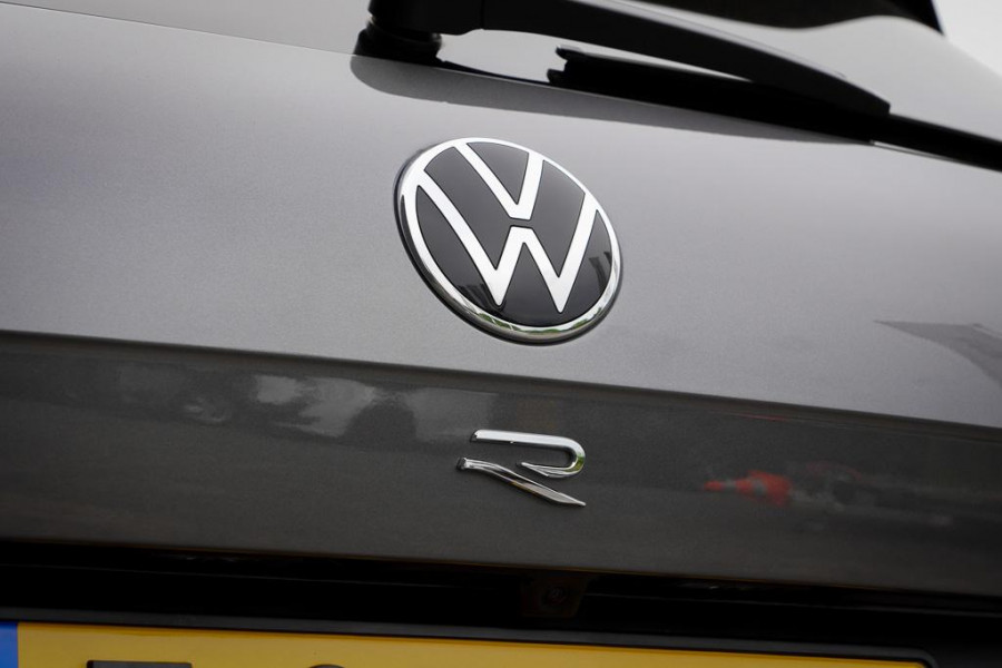 Volkswagen Touareg 3.0 TSi 4MOTION R / Pano / Luchtvering / Incl BTW / ACC