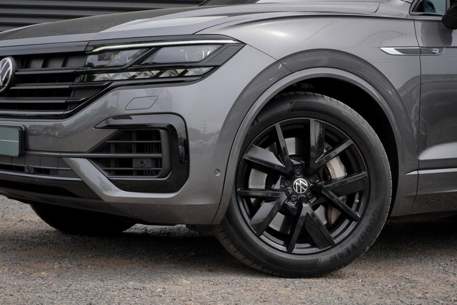Volkswagen Touareg 3.0 TSi 4MOTION R / Pano / Luchtvering / Incl BTW / ACC