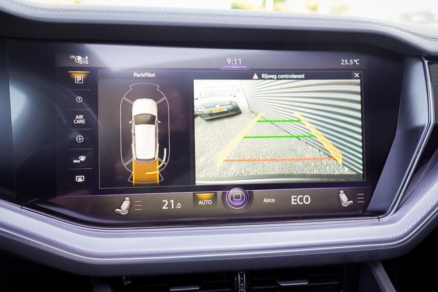 Volkswagen Touareg 3.0 TSi 4MOTION R / Pano / Luchtvering / Incl BTW / ACC