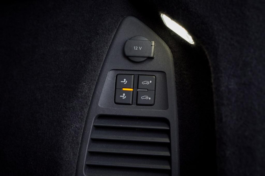 Volkswagen Touareg 3.0 TSi 4MOTION R / Pano / Luchtvering / Incl BTW / ACC