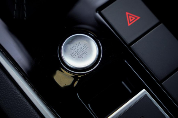 Volkswagen Touareg 3.0 TSi 4MOTION R / Pano / Luchtvering / Incl BTW / ACC