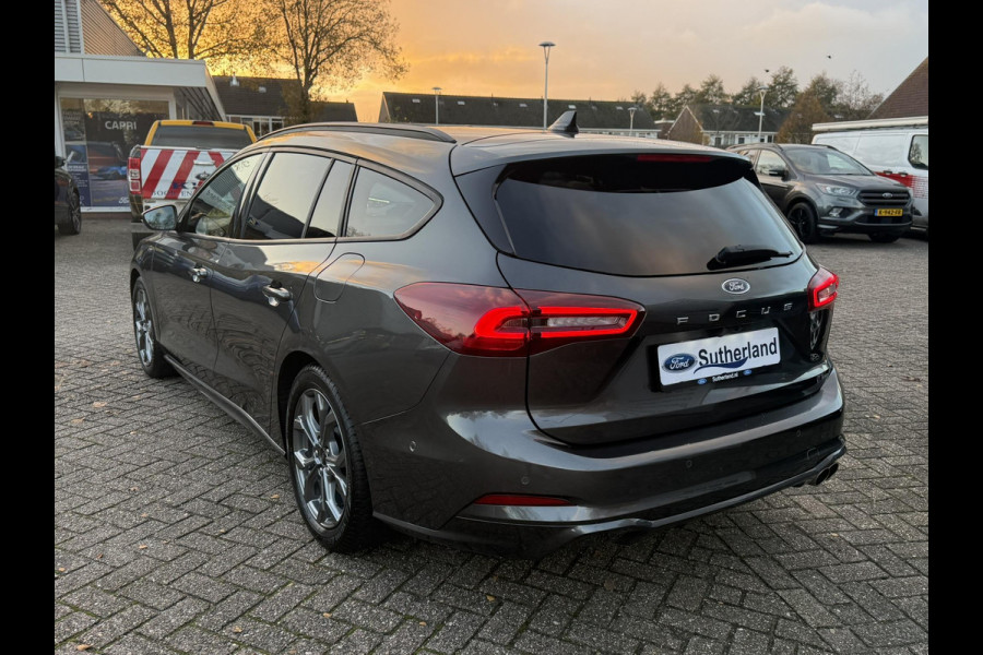 Ford FOCUS Wagon 1.0 EcoBoost Hybrid ST Line X 155pk | Trekhaak afneembaar | Panoramadak | Bang&Olufsen | Adaptive cruise control | Winter Pack | All season banden | Camera
