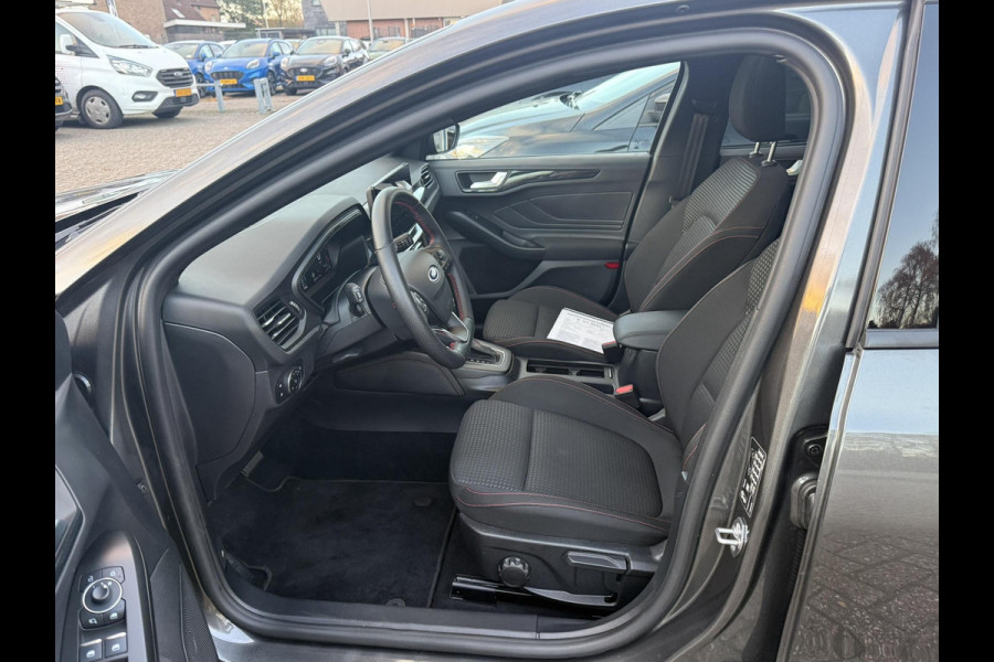Ford FOCUS Wagon 1.0 EcoBoost Hybrid ST Line X 155pk | Trekhaak afneembaar | Panoramadak | Bang&Olufsen | Adaptive cruise control | Winter Pack | All season banden | Camera