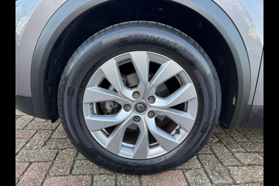 Renault Captur TCe 100 Intens Lage km stand! / Navi / Clima / LM velgen / P-sensoren + camera