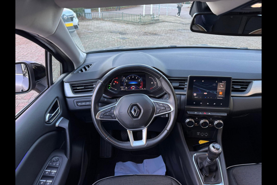 Renault Captur TCe 100 Intens Lage km stand! / Navi / Clima / LM velgen / P-sensoren + camera