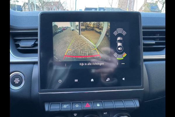 Renault Captur TCe 100 Intens Lage km stand! / Navi / Clima / LM velgen / P-sensoren + camera