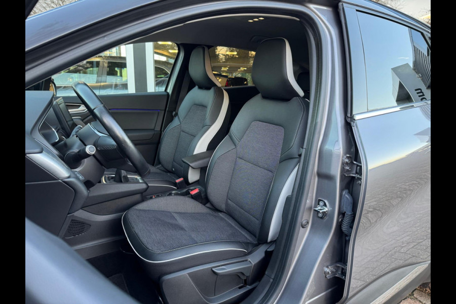 Renault Captur TCe 100 Intens Lage km stand! / Navi / Clima / LM velgen / P-sensoren + camera