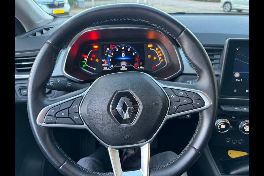 Renault Captur TCe 100 Intens Lage km stand! / Navi / Clima / LM velgen / P-sensoren + camera