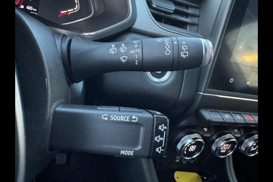 Renault Captur TCe 100 Intens Lage km stand! / Navi / Clima / LM velgen / P-sensoren + camera