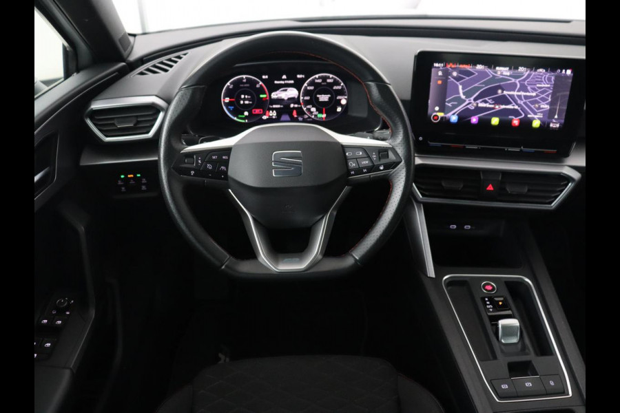 Seat Leon 1.4 TSI eHybrid PHEV FR | Stoelverwarming | Adaptive cruise | Camera | Carplay | Stuurverwarming | 18'' | Navigatie | Park Assist | Keyless | Sportstoelen | Plug In