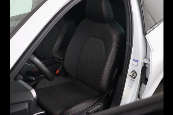 Seat Leon 1.4 TSI eHybrid PHEV FR | Stoelverwarming | Adaptive cruise | Camera | Carplay | Stuurverwarming | 18'' | Navigatie | Park Assist | Keyless | Sportstoelen | Plug In