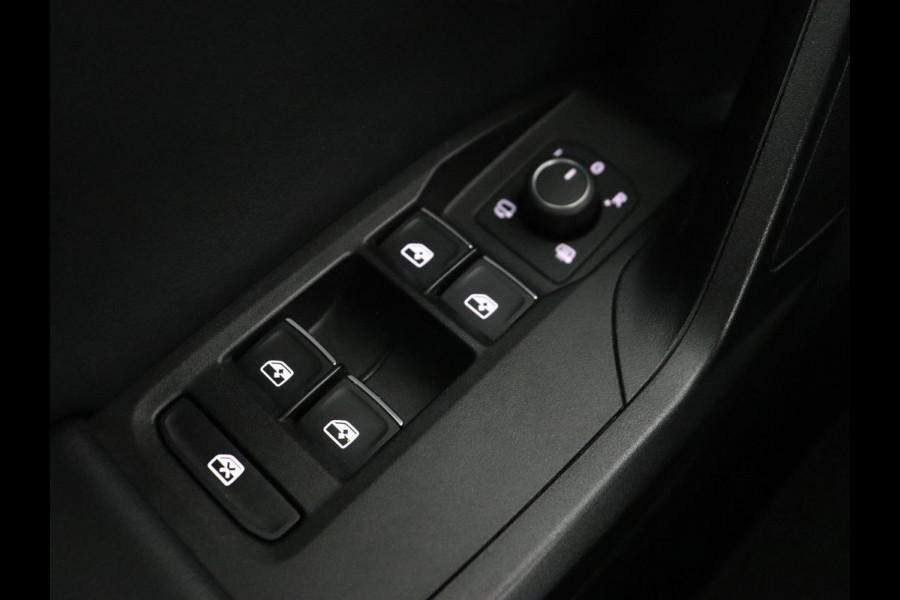 Seat Leon 1.4 TSI eHybrid PHEV FR | Stoelverwarming | Adaptive cruise | Camera | Carplay | Stuurverwarming | 18'' | Navigatie | Park Assist | Keyless | Sportstoelen | Plug In