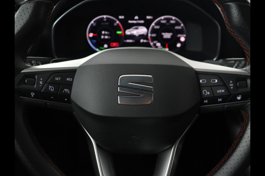Seat Leon 1.4 TSI eHybrid PHEV FR | Stoelverwarming | Adaptive cruise | Camera | Carplay | Stuurverwarming | 18'' | Navigatie | Park Assist | Keyless | Sportstoelen | Plug In