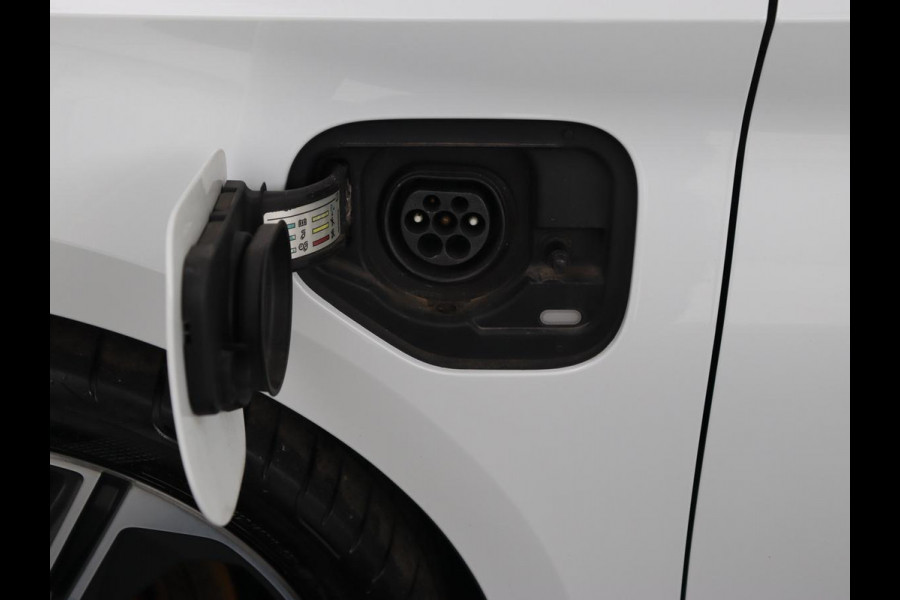 Seat Leon 1.4 TSI eHybrid PHEV FR | Stoelverwarming | Adaptive cruise | Camera | Carplay | Stuurverwarming | 18'' | Navigatie | Park Assist | Keyless | Sportstoelen | Plug In